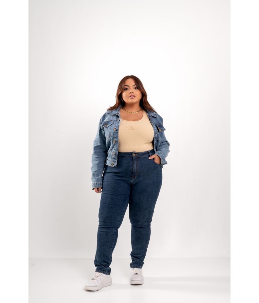 Jaqueta Jeans Plus Size Feminina Com Elastano Dark