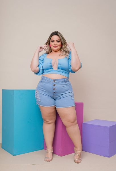 Short Jeans Feminino Plus Size Com Lycra Cintura Alta Dark em RIO VERDE GO