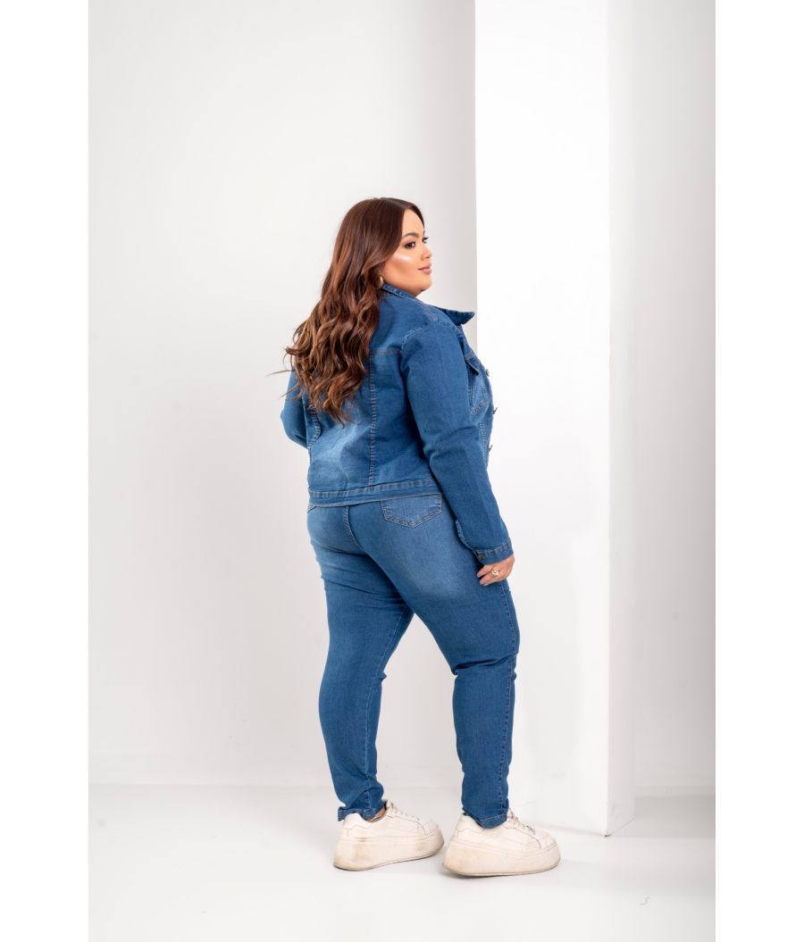 Jaqueta Jeans Plus Size Feminina Com Elastano Claro
