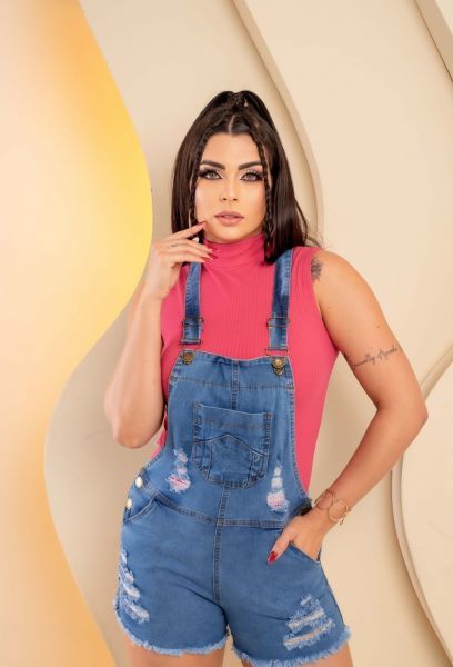 Jardineira Jeans Destroyed Cintura Alta Com Lycra  em CATANDUVA SP